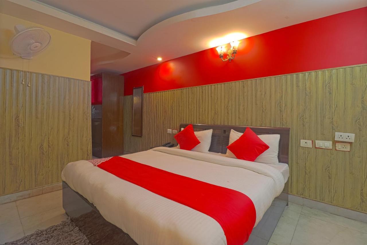 Oyo 834 Shree Balaji Hotel Фарідабад Екстер'єр фото